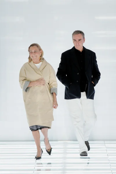 Look 50